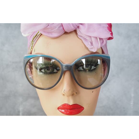 Vintage Serengeti 1980s Sunglasses France Retro Coastal Grandma Chic Beachy main image 12